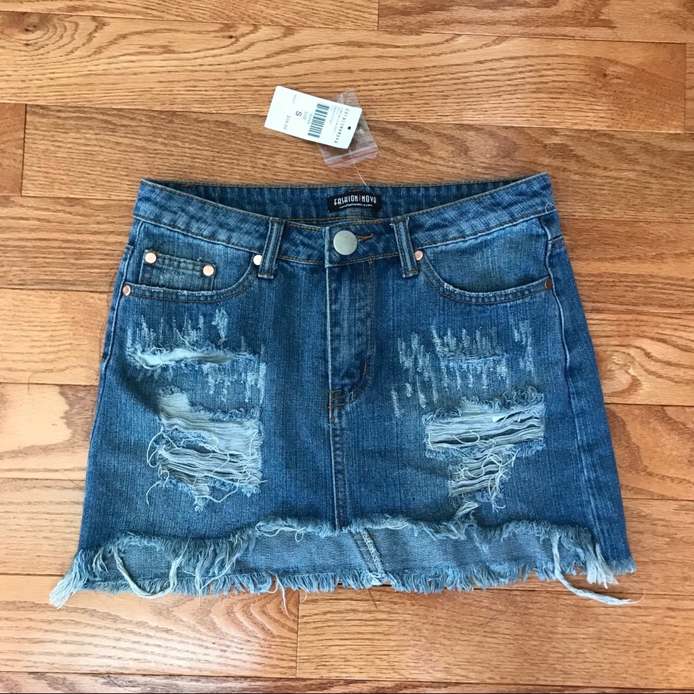 Fashion Nova - Lifetime Love Skirt